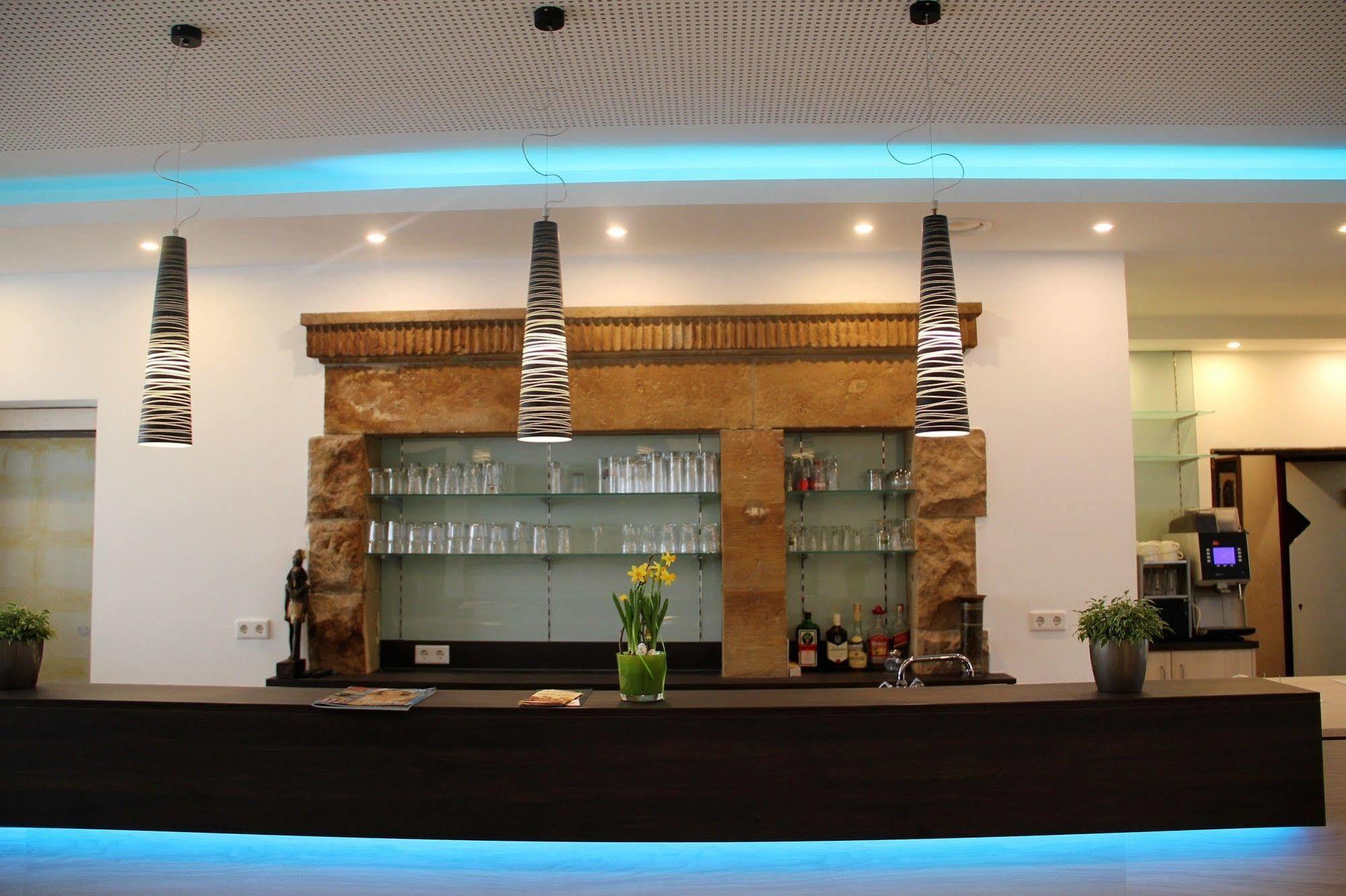 Wali'S Hotel Bielefeld Exterior photo